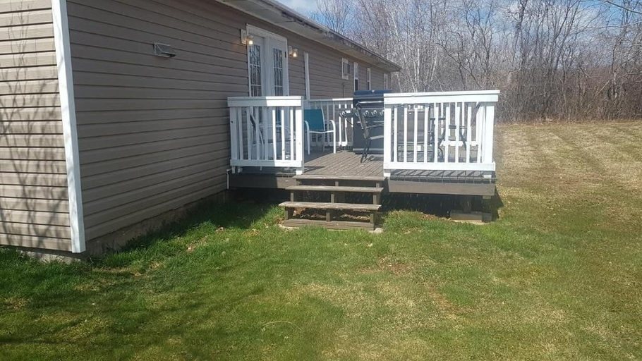 Terrace/patio, Middleton Motel and Suits, Annapolis