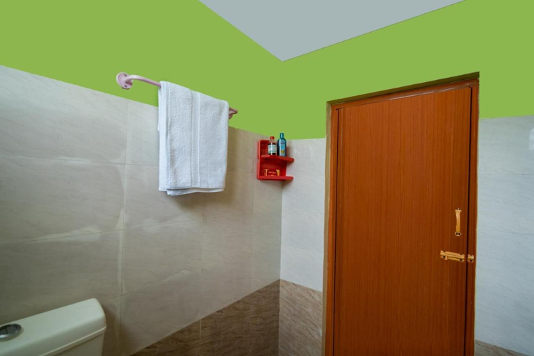Bathroom 4, Maaya Farmstay, Theni