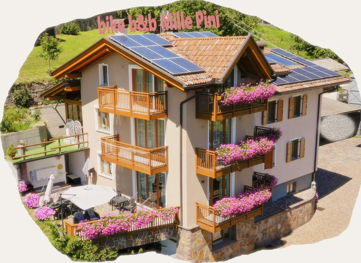 Exterior & Views, Bike Bed&Breakfast Mille Pini, Trento