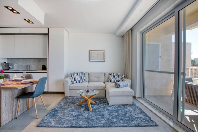 Room 2, Xag ra Apartment With Sea Views Balcony Gozo