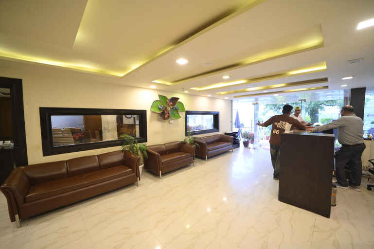 Public Area 2, Royal Rosette Lake View Boutique Hotel, Nainital