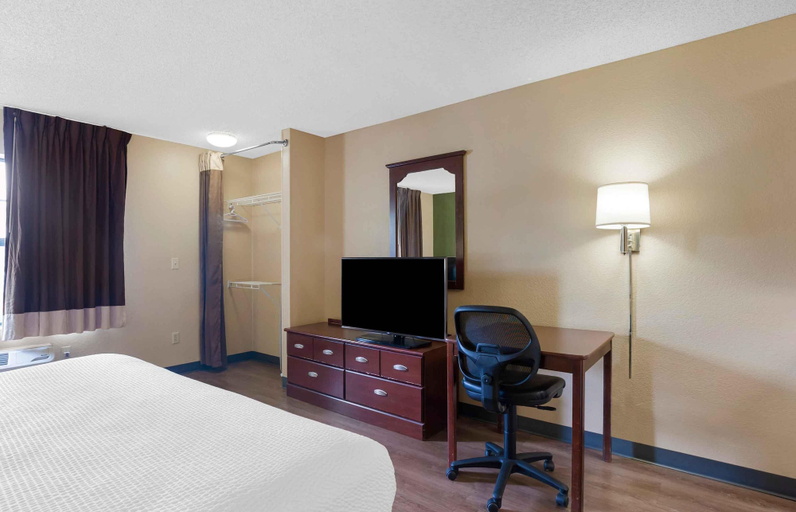 Bedroom 3, Extended Stay America Select Suites Atlanta Morrow, Clayton