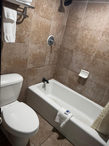 Bathroom 3, Rest Inn, Smith