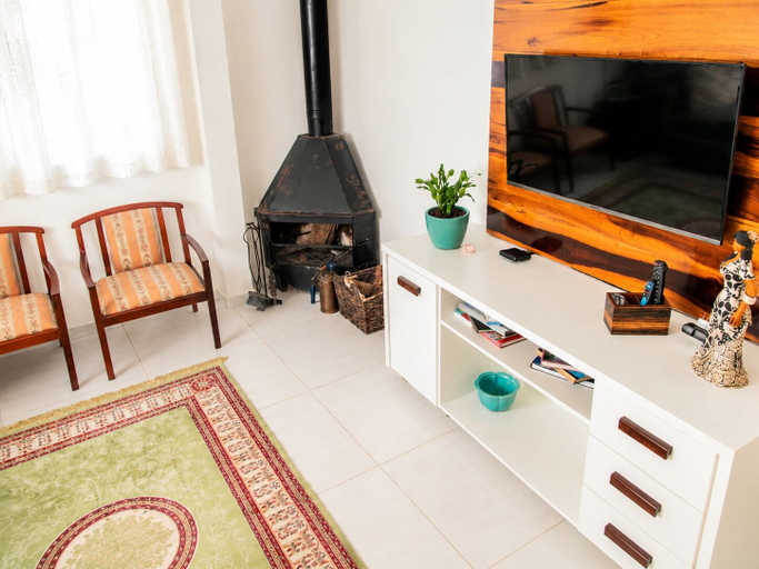 Living area, Pousada Casa do Reiki - Rancho Queimado, Rancho Queimado