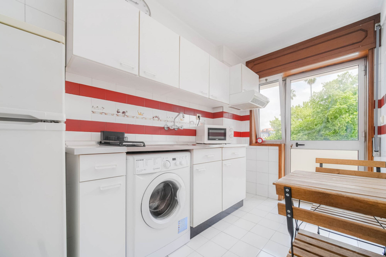 Room 2, Nomad s Easy Stay - 1bed Sunrise Cedofeita, Porto