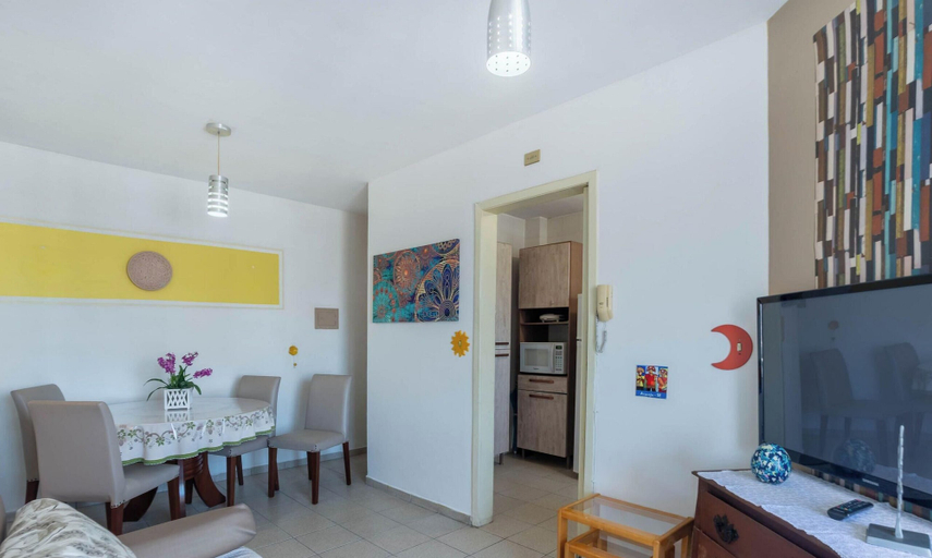 Living area, Central Apt Steps From the Beach in BC Cev2304, Balneário Arroio do Silva