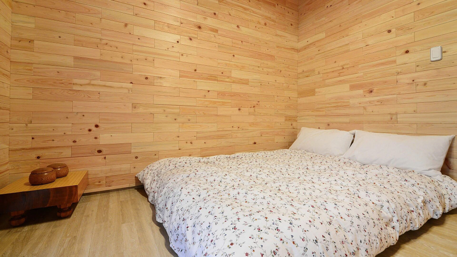 Bedroom 3, Samcheok View of Sea Pension, Samcheok