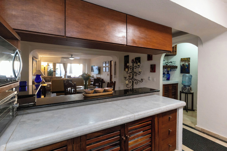Interior 5, Ocean View 2Br Condo-balcony-beach-pool - 902, Puerto Vallarta