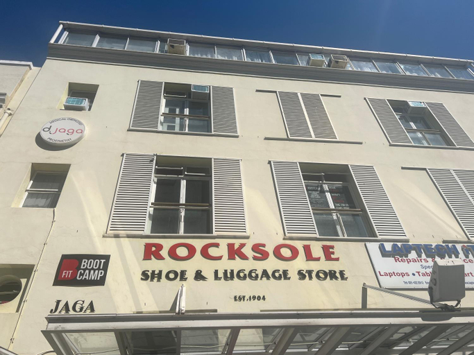 Exterior & Views 2, M & B Backpackers, City of Cape Town
