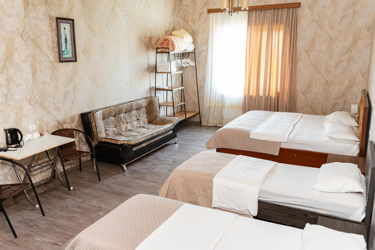 Bedroom 3, Hotel West Face, Tskaltubo