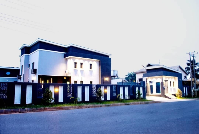 Exterior 3, Aduke's Residence, AbujaMun