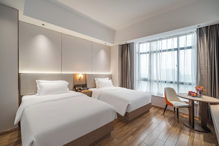 Room 3, Poltton Zhanjiang Xuwen Chengdong Avenue, Zhanjiang