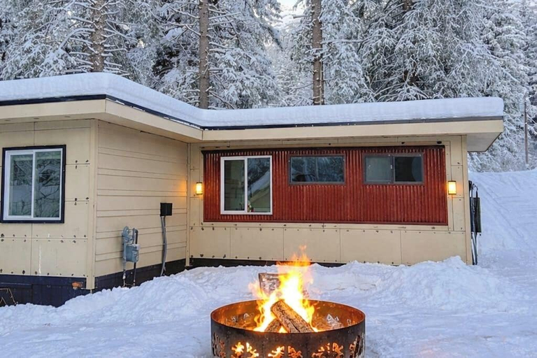 Interior 2, Container-home Cottage Near Alyeska & Double Musky, Anchorage
