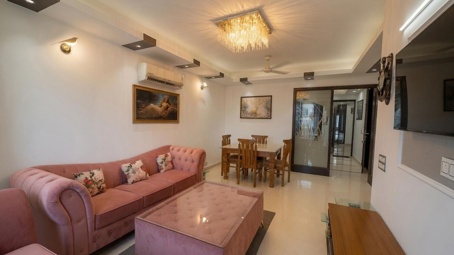 Living area 5, Fortune Home Service Apartment E120 3BHK, Delhi