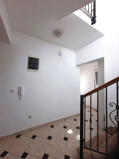 Hallway 2, House Casa Roza, Marina