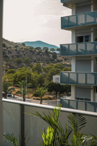 Balcony 5, Stylish Benidorm Apartment, Pools, Sauna & Terrace, Alicante