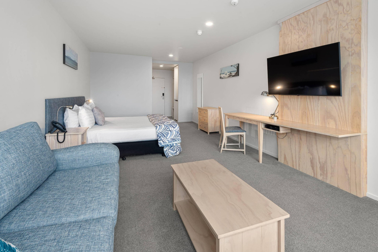 Bedroom 3, Quality Hotel Oceans Tutukaka, Whangarei