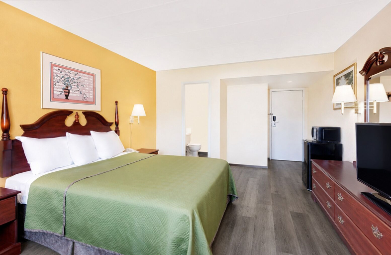 Bedroom 2, Lincoln Way Inn, Franklin