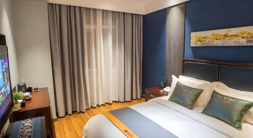 Bedroom 2, Shell Hotel Tai'an Feicheng Longshan Road, Tai'an