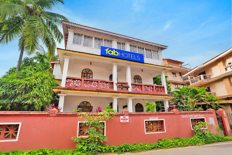 Entrance 4, Fabhotel Bounty Yatra, North Goa