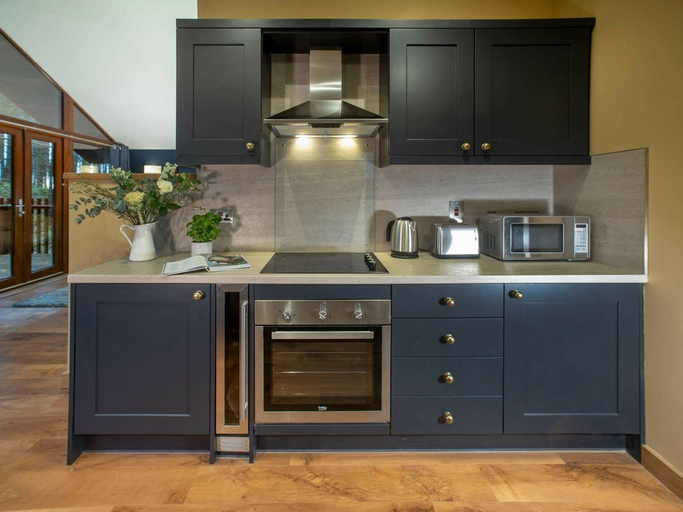 Interior 4, Delamere Forest - Forest Holidays, Cheshire West and Chester