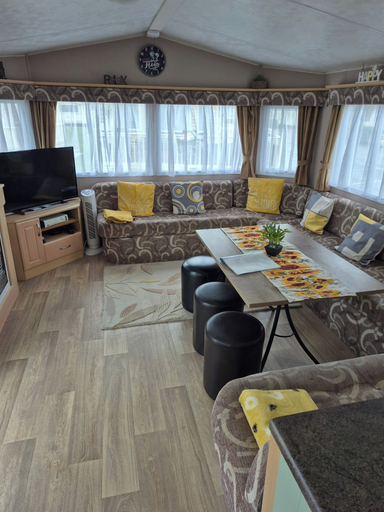 Living area 3, 10 Berth Caravan Butlins Skegness Pet Friendly, Lincolnshire