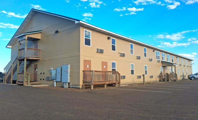 Exterior 2, Tumbleweed Inn & Suites, McKenzie