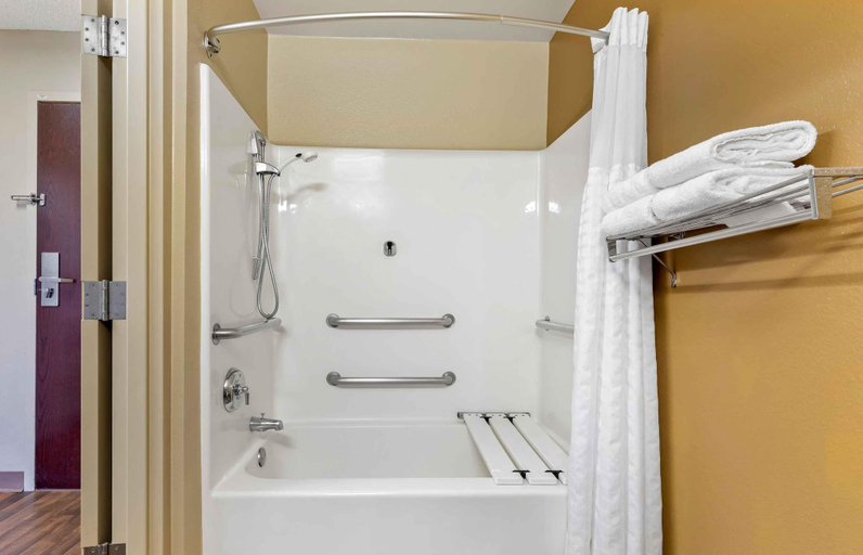 Bathroom 4, Extended Stay America Select Suites Atlanta Morrow, Clayton