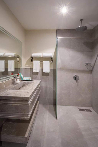 Bathroom 4, Briseh Hotel Alkhobar, Al Khobar