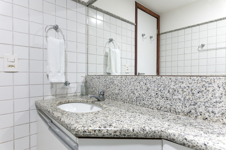 Bathroom 4, Nannai Residence Muro Alto Beira Mar, Ipojuca