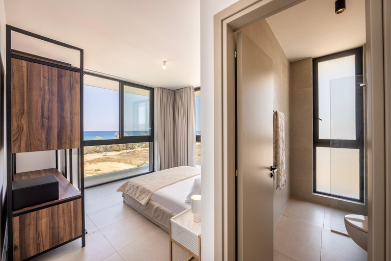 Bedroom 2, New 4 Bedroom Villa with panoramic sea views
