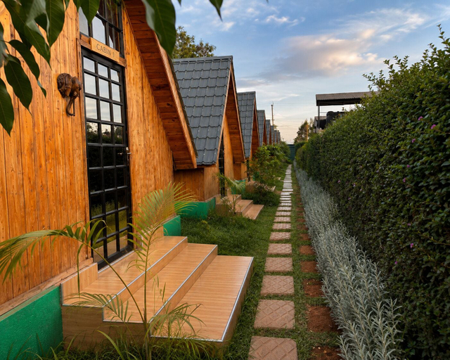 Property grounds 2, Weekend Escape Homes, Ruiru