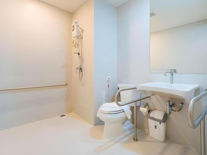 Bathroom 4, B2 Grand Nimman Premier Hotel, Muang Chiang Mai