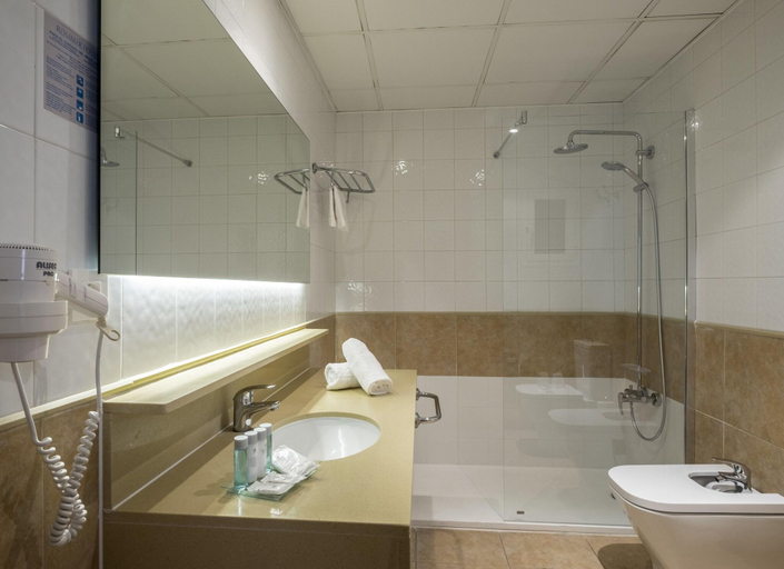 Bathroom 5, Rosamar & Spa, Girona