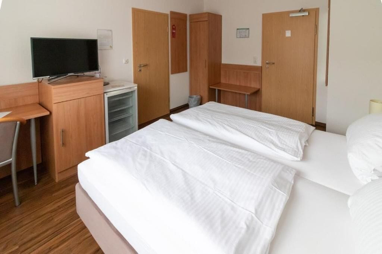 Room 2, OIL INN, Minden-Lübbecke
