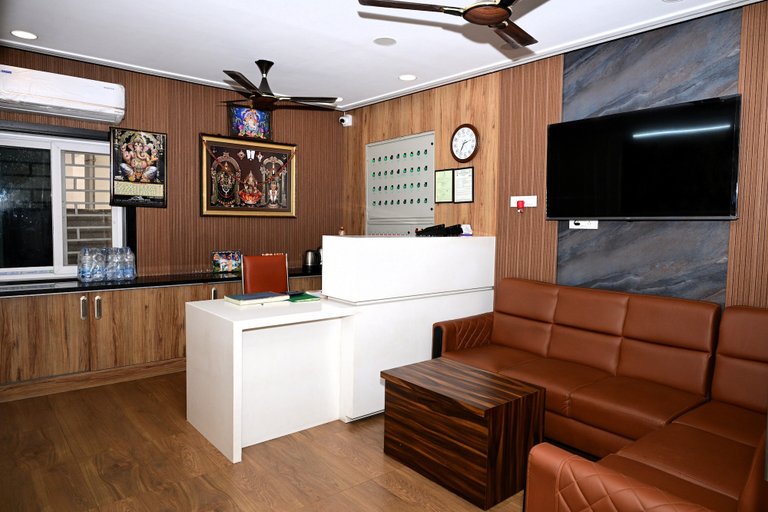 Lobby 4, Hotel Divigrand, Krishna