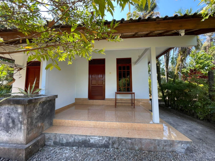 Lobby 5, OYO 95369 Hotel Sari Mandala, Jembrana