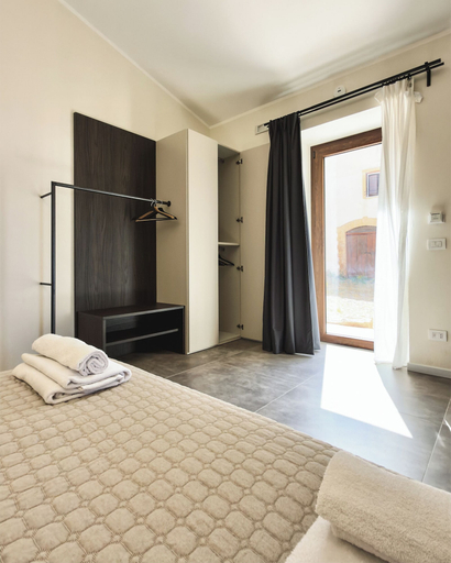 Room 2, Baglio Capo, Agrigento