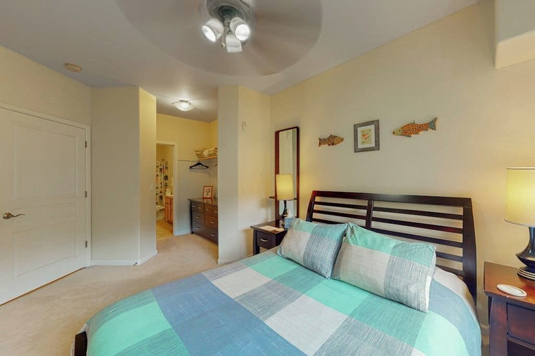 Interior 3, Second-floor Secure Condo Near Girdwood Village, Anchorage