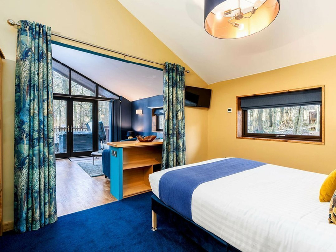 Interior 3, Delamere Forest - Forest Holidays, Cheshire West and Chester