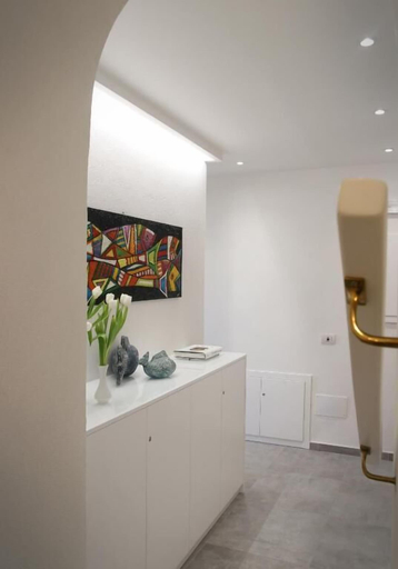 Interior 4, AFFITTACAMERE  L' ANCORA, La Spezia
