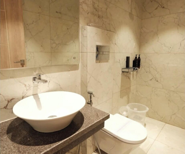 Bathroom, Hotel Camellia Grand, Khordha