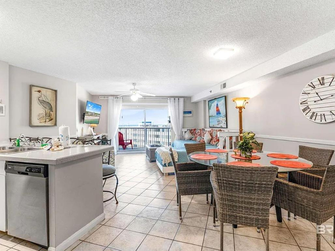 Food & Drinks, Tradewinds by Southern Vacation Rentals, Baldwin