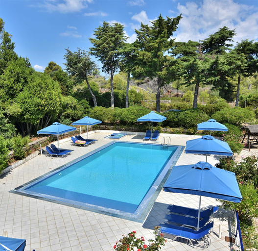 Room 3, Bluewhite Studio - Cozy Garden Nest, Ionian Islands