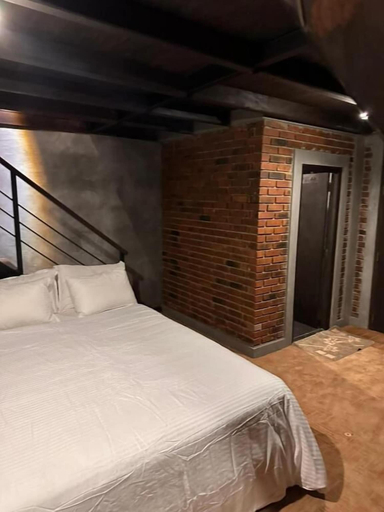 Room 3, Whistling Thrush Cottage, Nuwara Eliya