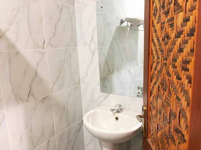 Bathroom 3, Hotel Galuh & Water Park Prambanan Yogyakarta, Klaten