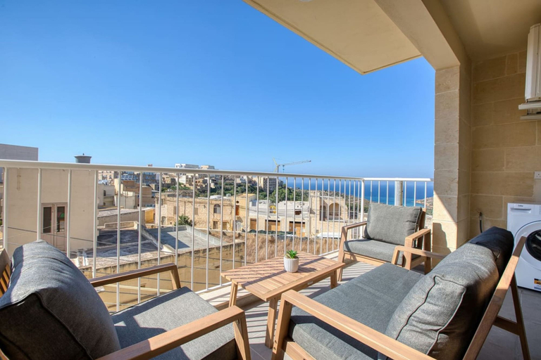 Room 1, Xag ra Apartment With Sea Views Balcony Gozo