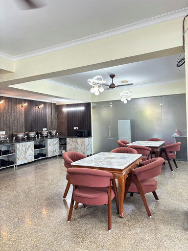 Private kitchen 4, Fortune Home Service Apartment Sector-72, Gautam Buddha Nagar