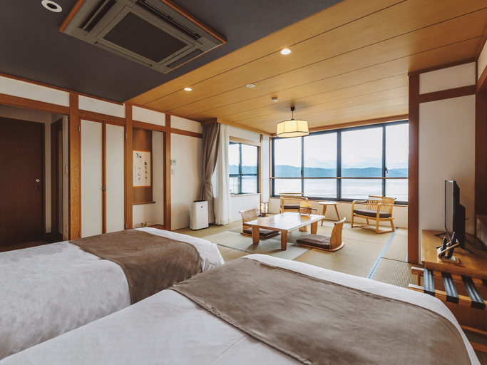 Bedroom 4, Sui Suwako, Shimosuwa