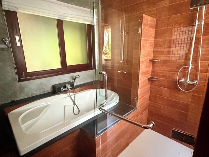 Bathroom 4, Aonang Phu Petra Resort Krabi, Mueang Krabi